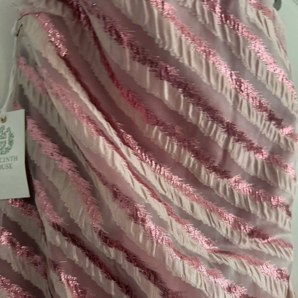 Chic Strapless Pink Midi Dress - Picture 3 of 3